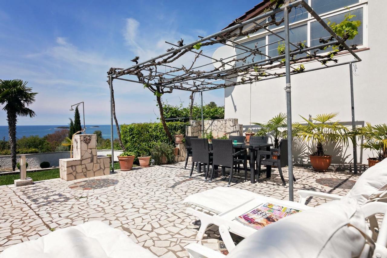 Villa Lina Vrsar Luaran gambar